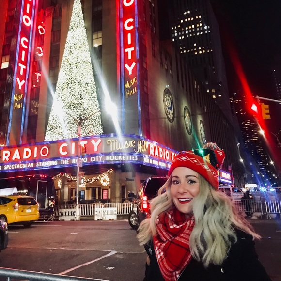 Meet your Posher, Katie - Picture 3 of 8